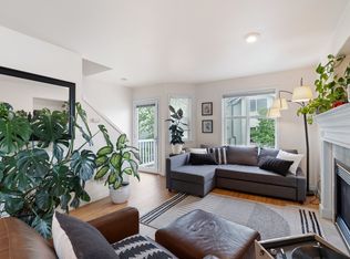 1121 N 93rd St, Seattle, WA 98103