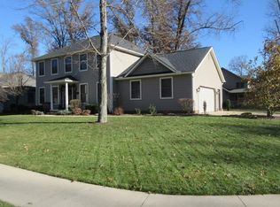 369 Aspen Dr, Dover, OH