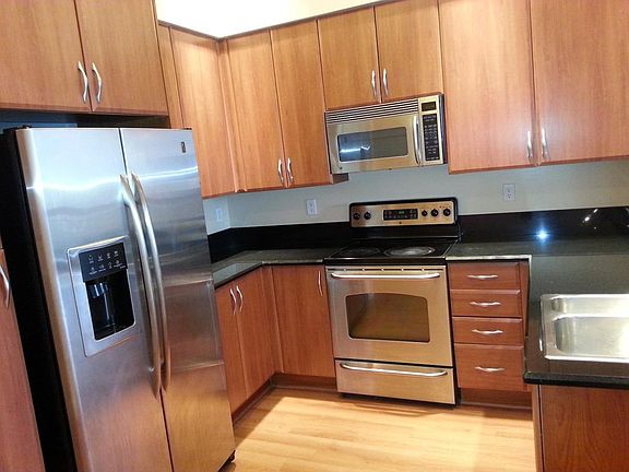 2nd image of 801 S Olive Ave Unit 409