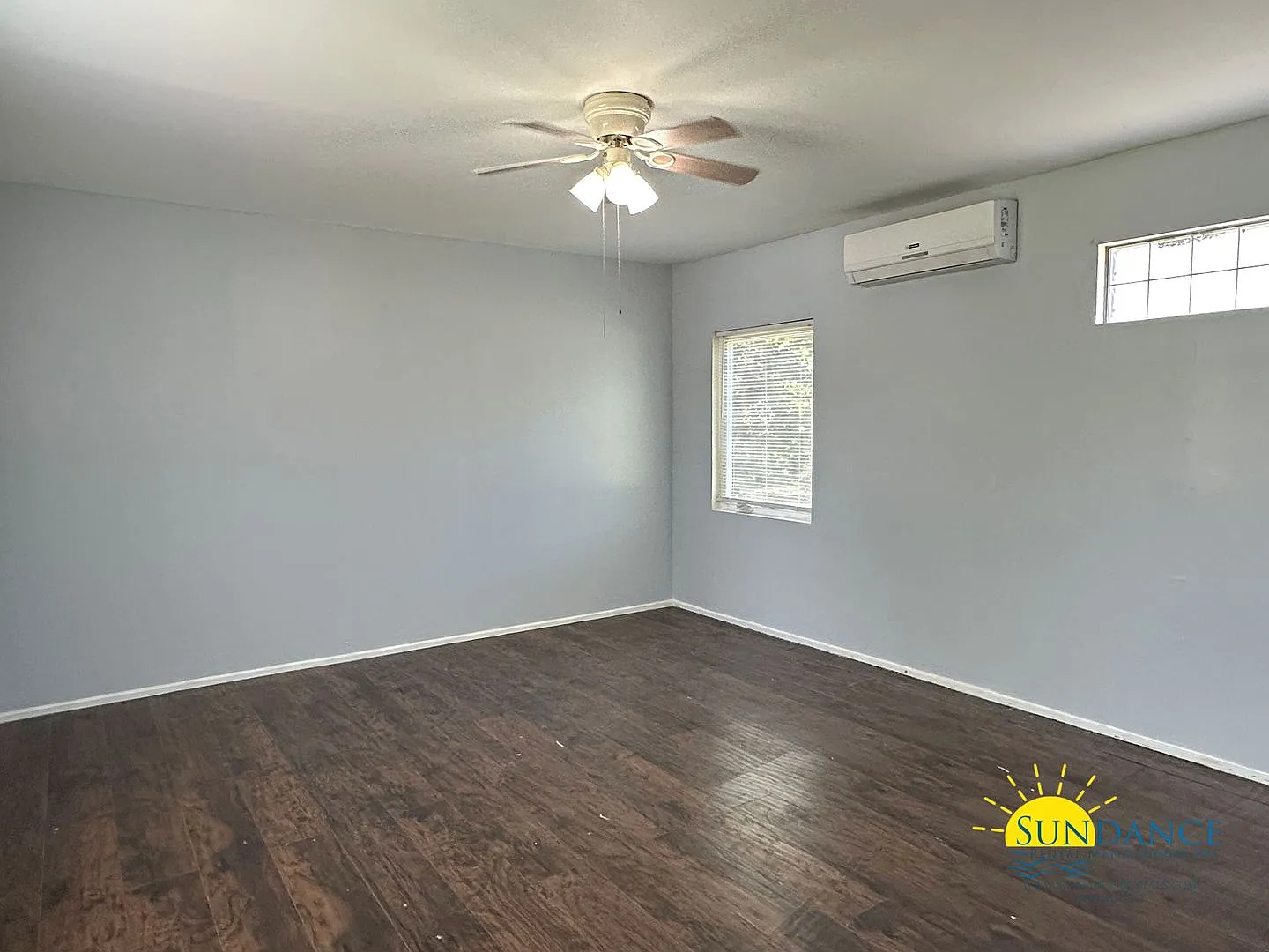 Quaint Mobile Home in Navarre! — Photo 4