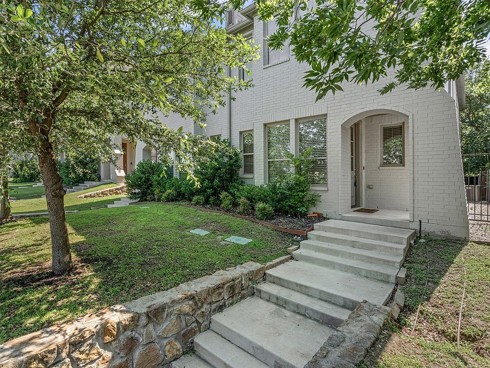 1st image of 2611 McCart Ave