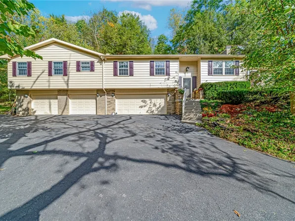 1719 Brush Run Rd, Avella, PA 15312