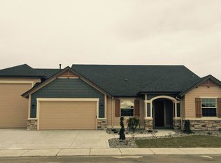 10121 W Purple Ash Dr, Star, ID 83669