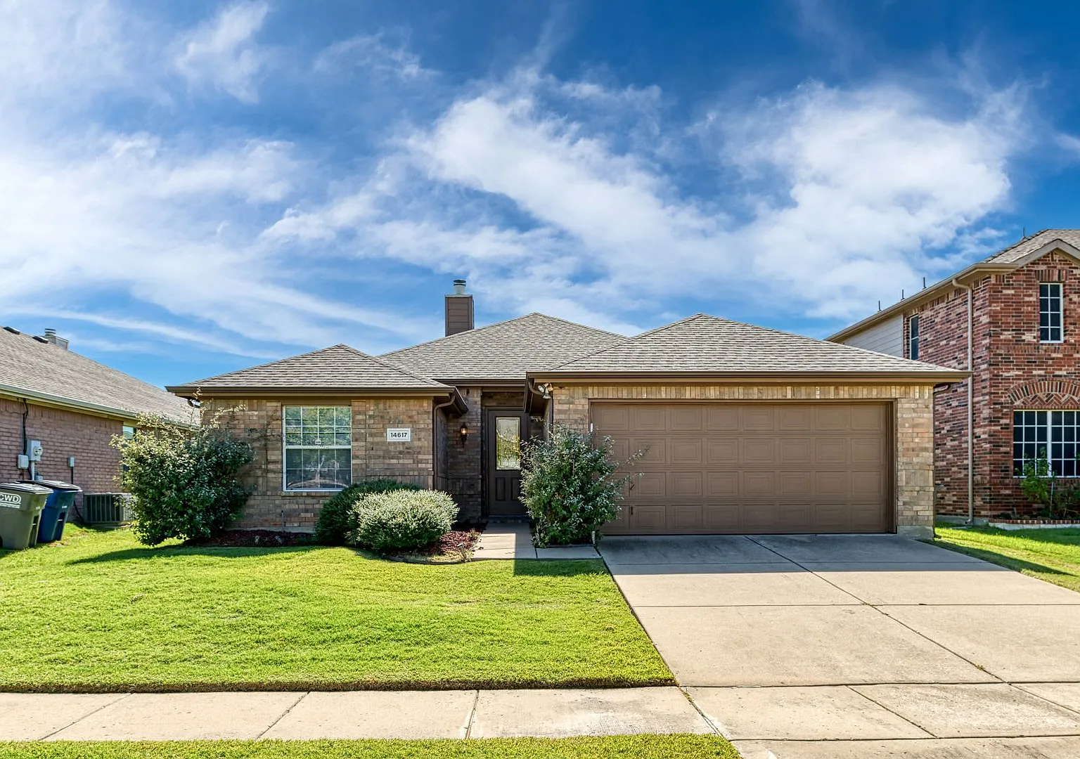 Available Now! Beautiful 3 Bedroom Home Located In Frisco Ranch! — Photo 1
