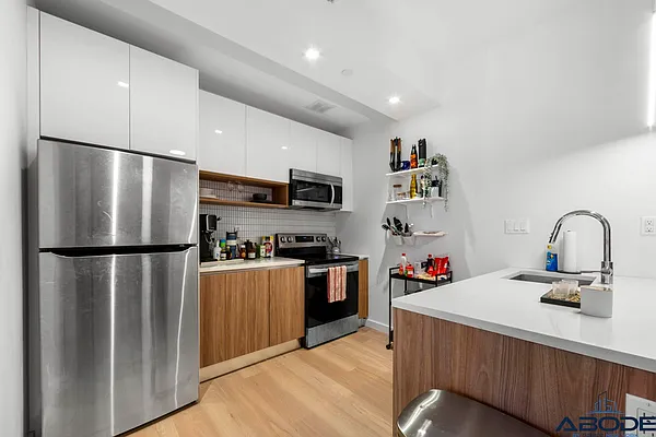 Rented by ABODE NYC LLC | media 7