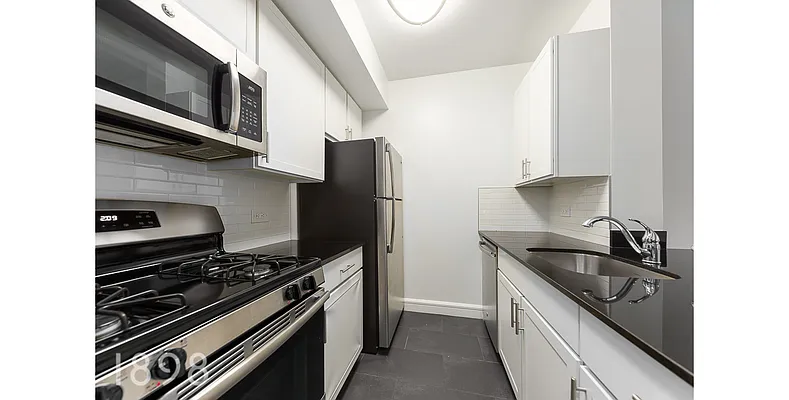 Rented by A&E Real Estate Management | media 1