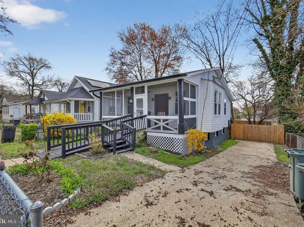 123 Xenia St SE, Washington, DC 20032