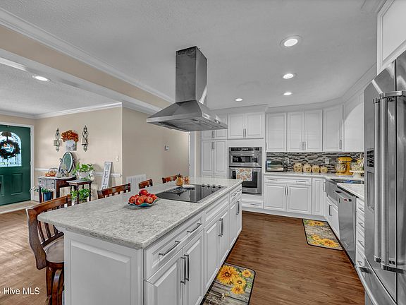 4th image of 3316 N Kerr Avenue