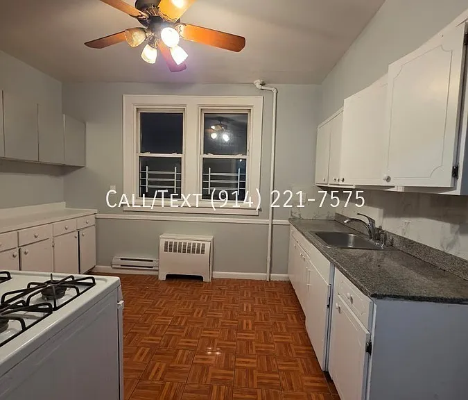 52 William St #2 — Photo 9