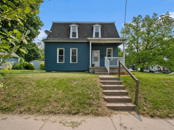 752 College Ave NE, Grand Rapids, MI 49503