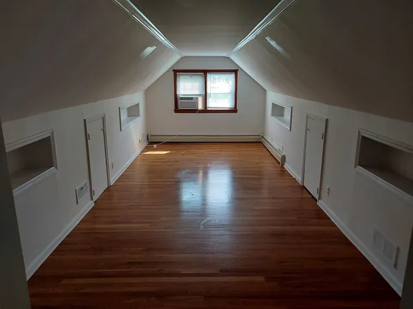 48 West 32nd Street image 8 of 15