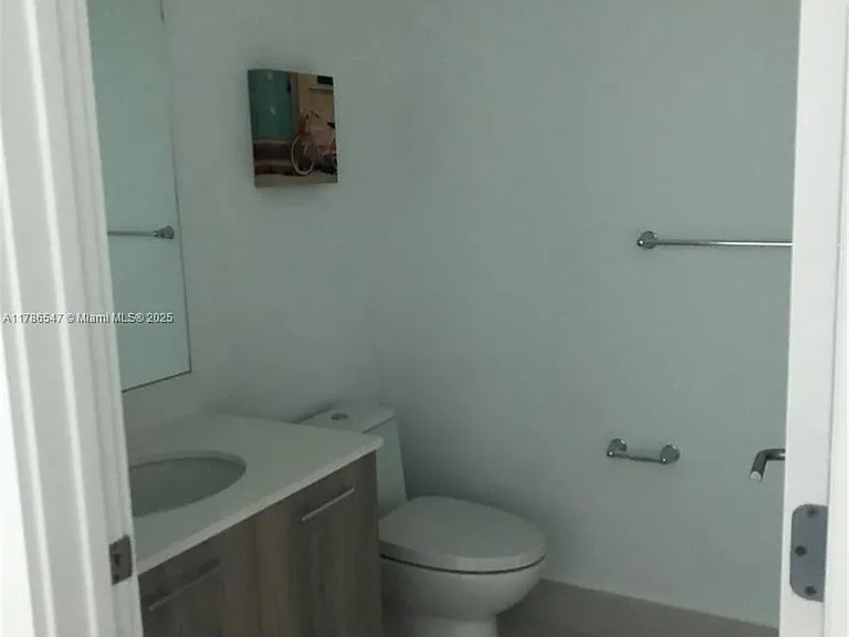 501 NE 31st St #2905 — Photo 10