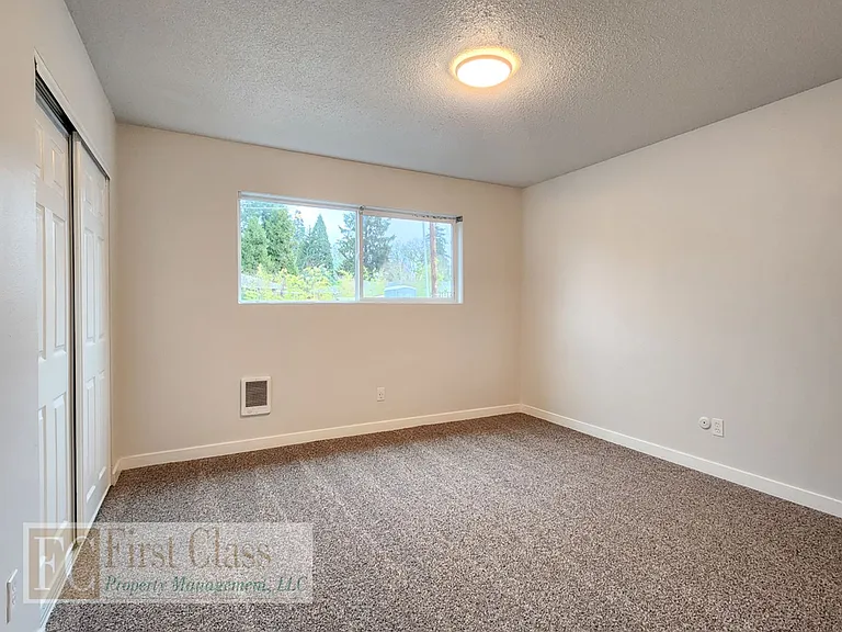 Westview Terrace — Photo 47
