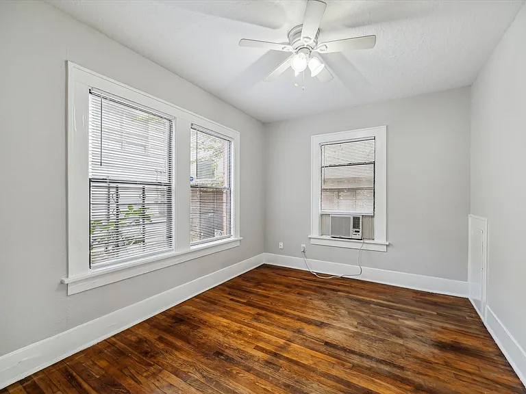 1536 Michigan St #1 — Photo 9