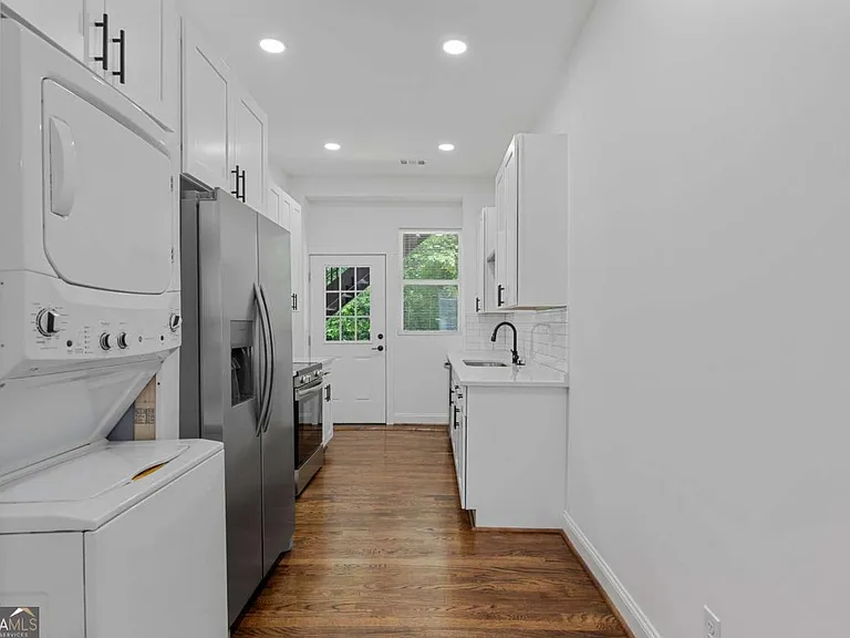 360 Ponce De Leon Ave NE #26 — Photo 5