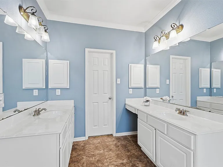 15815 Mossy Shores Ct — Photo 15