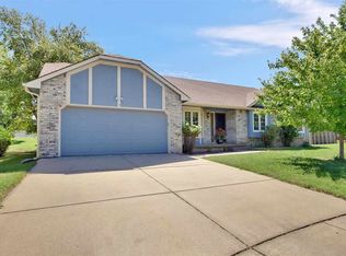 2532 N Winstead Cir, Wichita, KS 67226