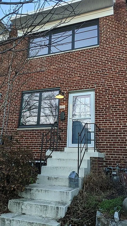43 Tuckerman St NW photo 1