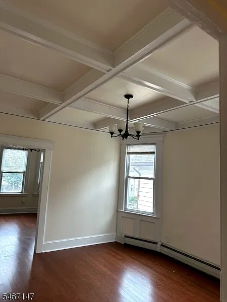 2 bed, 1.0 bath, $2,200 — Photo 2