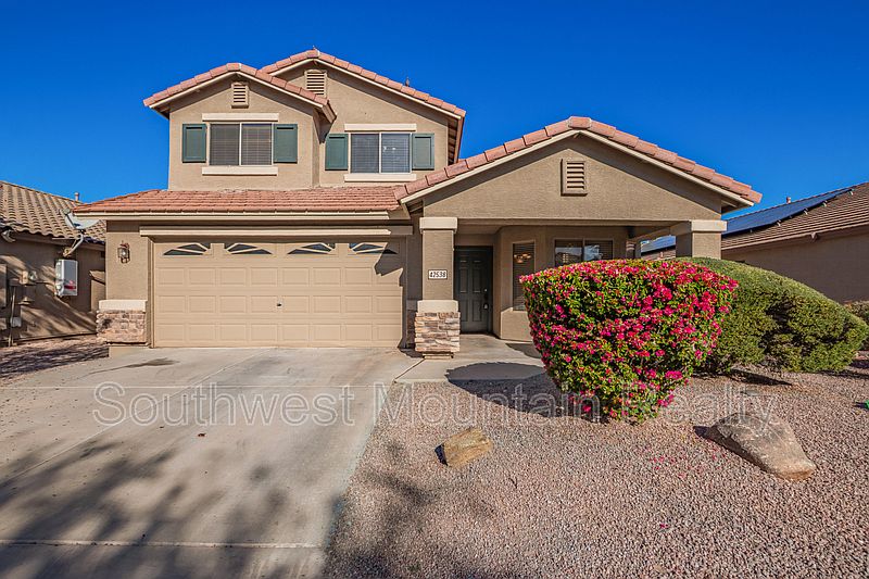 1st image of 42538 W Sparks Dr