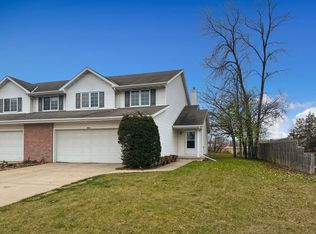 408 Aloysius Ct, De Pere, WI 54115