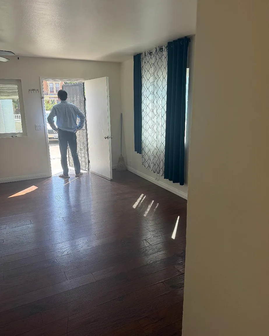 1 bed, 600 sqft, $2,200 — Photo 4