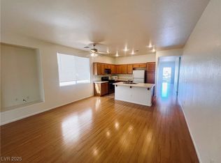 9401 W Gilmore Ave, Las Vegas, NV 89129
