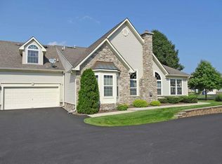 47 Shady Brook Dr, Langhorne, PA 19047
