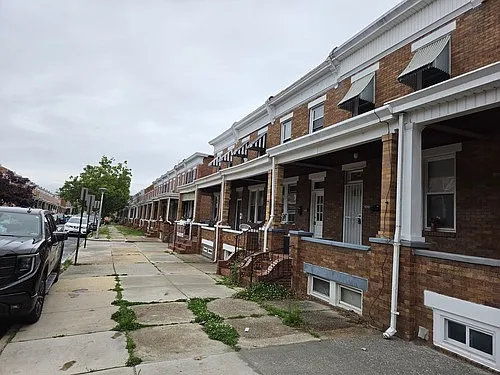 3408 Kenyon Ave — Photo 3