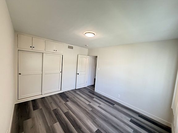 5th image of 10242 Darby Ave APT 5