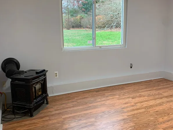 (undisclosed Address), Hauppauge, NY 11788