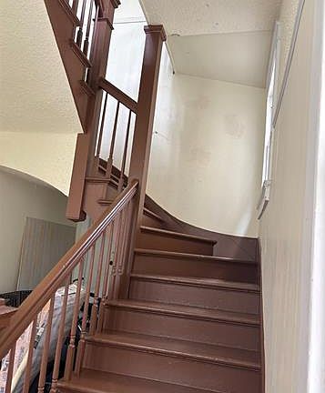 3rd image of 8005 Saint Charles Ave APT A