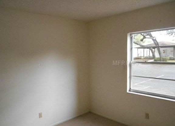 5th image of 5130 Gainsville Dr