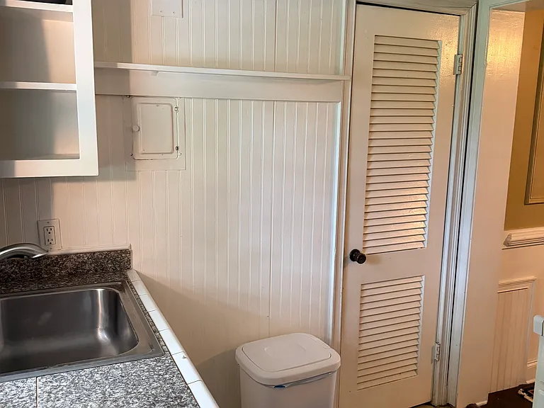 3535 Roswell Rd NE #F4 — Photo 3