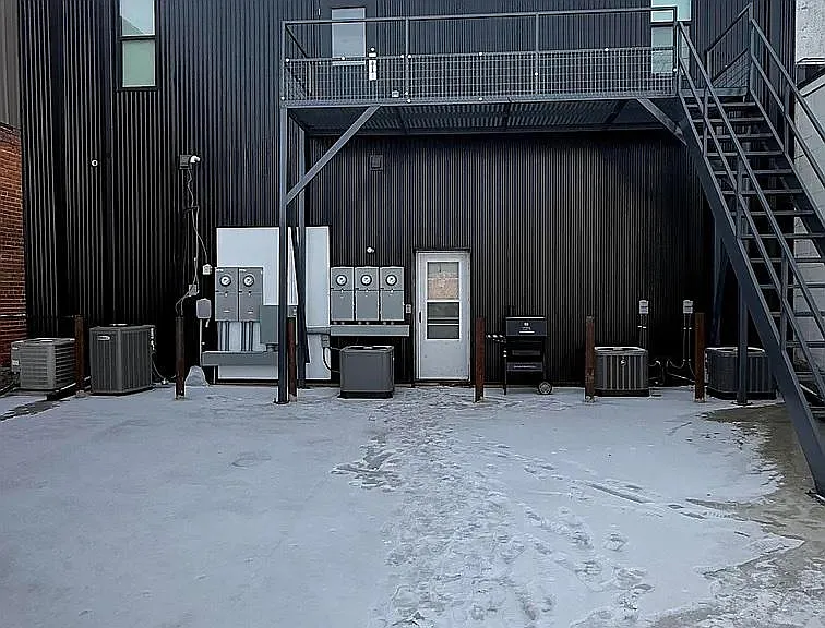 Unit Photo