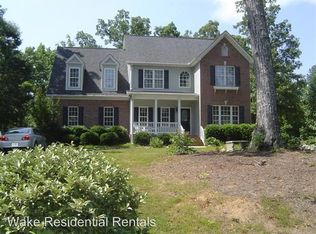 200 Briarwood Pl, Wake Forest, NC 27587