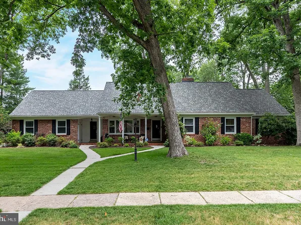 8 Madison Ave, Pitman, NJ 08071