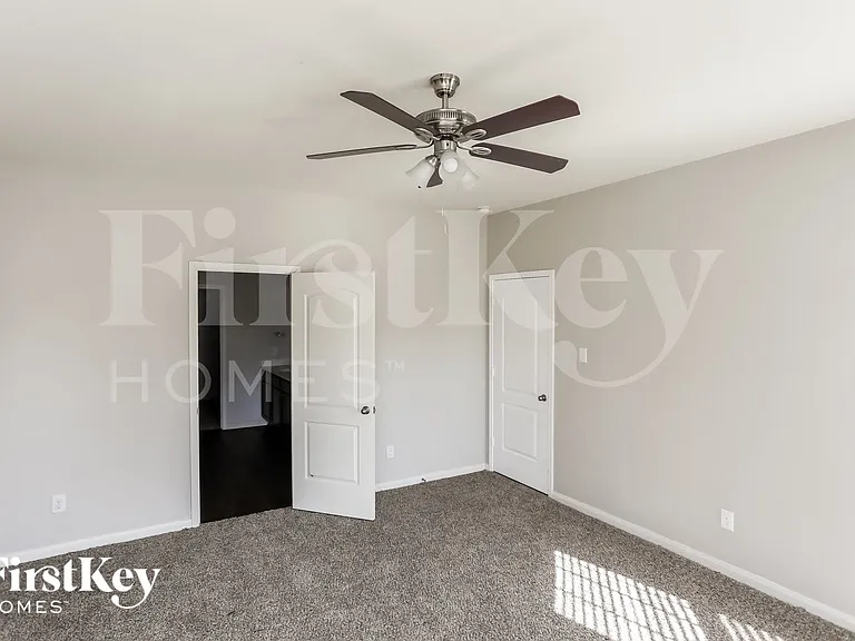 1343 Barrel Dr — Photo 8