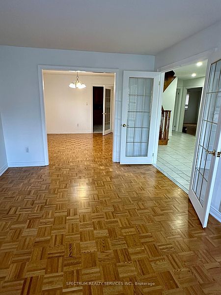 Burlington House for rent - 4 Bedrooms — photo 5