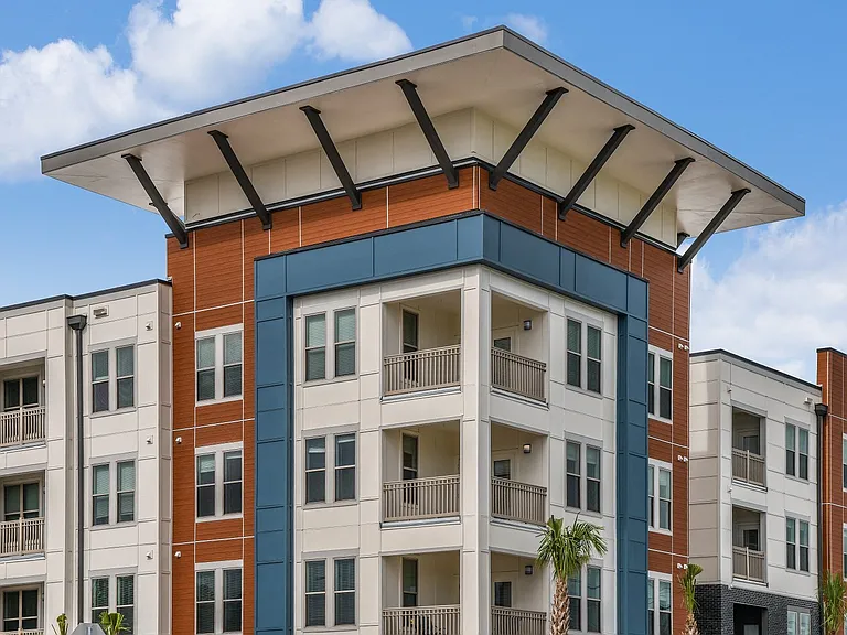 CODA Apartments — Photo 25