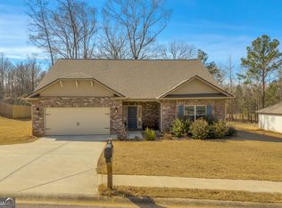 371 River Mansion Dr, Jefferson, GA 30549