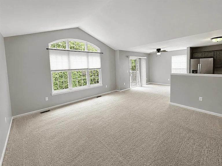 47599 Pembroke Dr — Photo 16