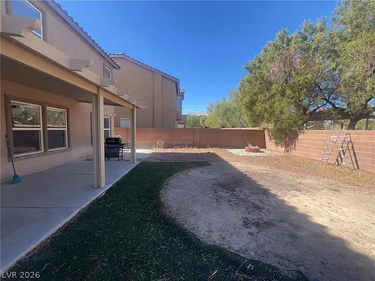 220 Stagecoach Flats Ave — Photo 30