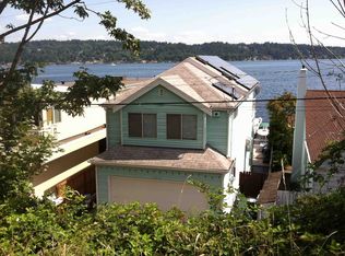 10600 Riviera Pl NE, Seattle, WA 98125