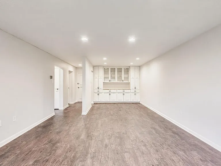 7420 Lakeview Dr #W205 — Photo 12