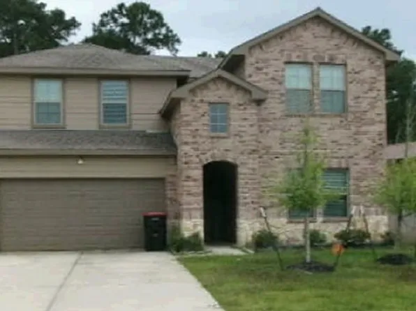 115 Little Spring Ct, Anahuac, TX 77514