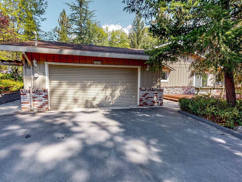 1st image of 16555 Sallander Dr