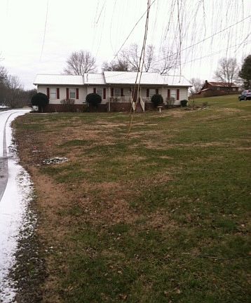 2nd image of 1015 Countrywood Dr