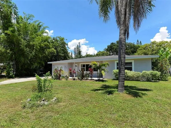 4724 Eastchester Dr, Sarasota, FL 34234