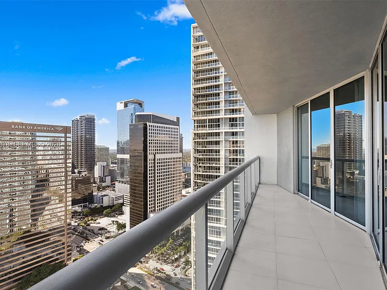 475 Brickell Ave #3711 — Photo 2